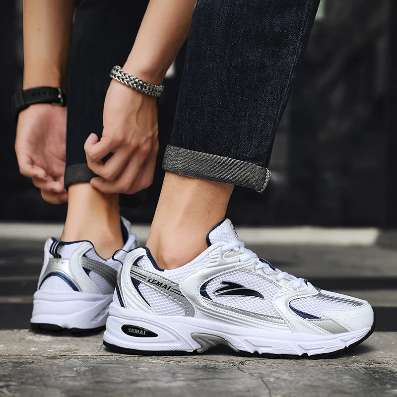 Unisex Sneakers Comfortable Breathe Versatile Outdoor Sports White Tennis Shoes New Thick Soled Non Slip Daily Wear Casual Shoes