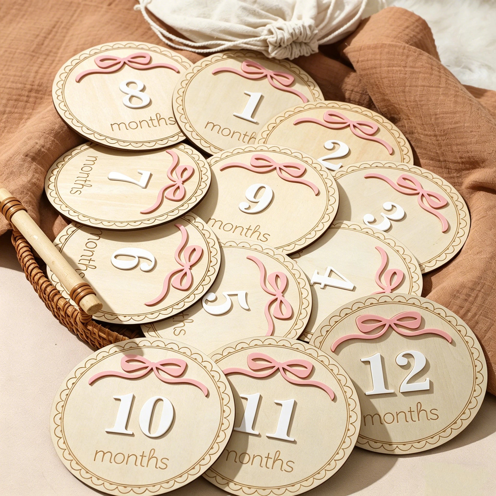 Ylsteed Newborn Photography 1-12 Months Baby Milestone Wooden Discs Pink Bow 3D Engraved Photo Props Keepsake Cards Shower -HD