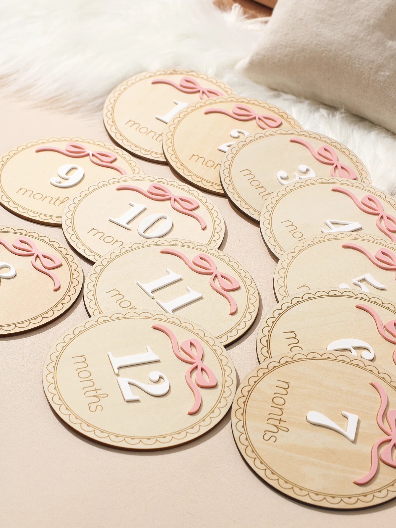 Ylsteed Newborn Photography 1-12 Months Baby Milestone Wooden Discs Pink Bow 3D Engraved Photo Props Keepsake Cards Shower -HD
