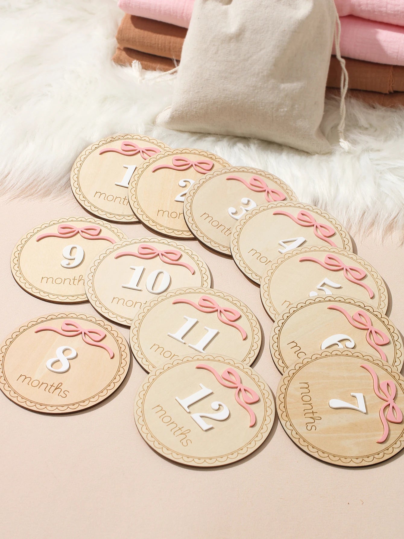 Ylsteed Newborn Photography 1-12 Months Baby Milestone Wooden Discs Pink Bow 3D Engraved Photo Props Keepsake Cards Shower -HD