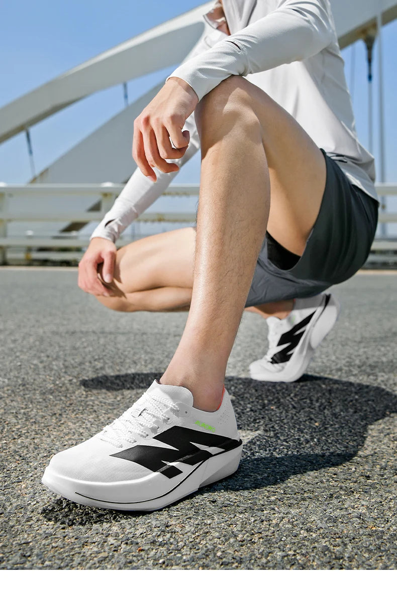 Fashion Men Women Outdoor Running Shoes Marathon Carbon Board Lightweight Comfort Casual Sneakers Breathable Jogging Sports Shoe